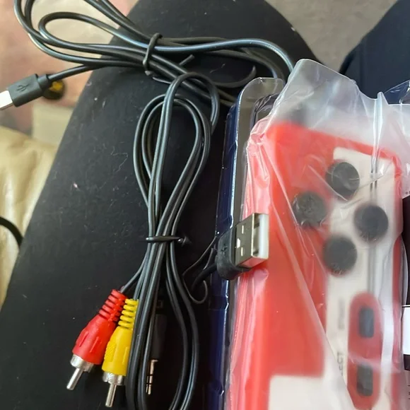 400 games in one handheld console etc - Picture 2 of 6